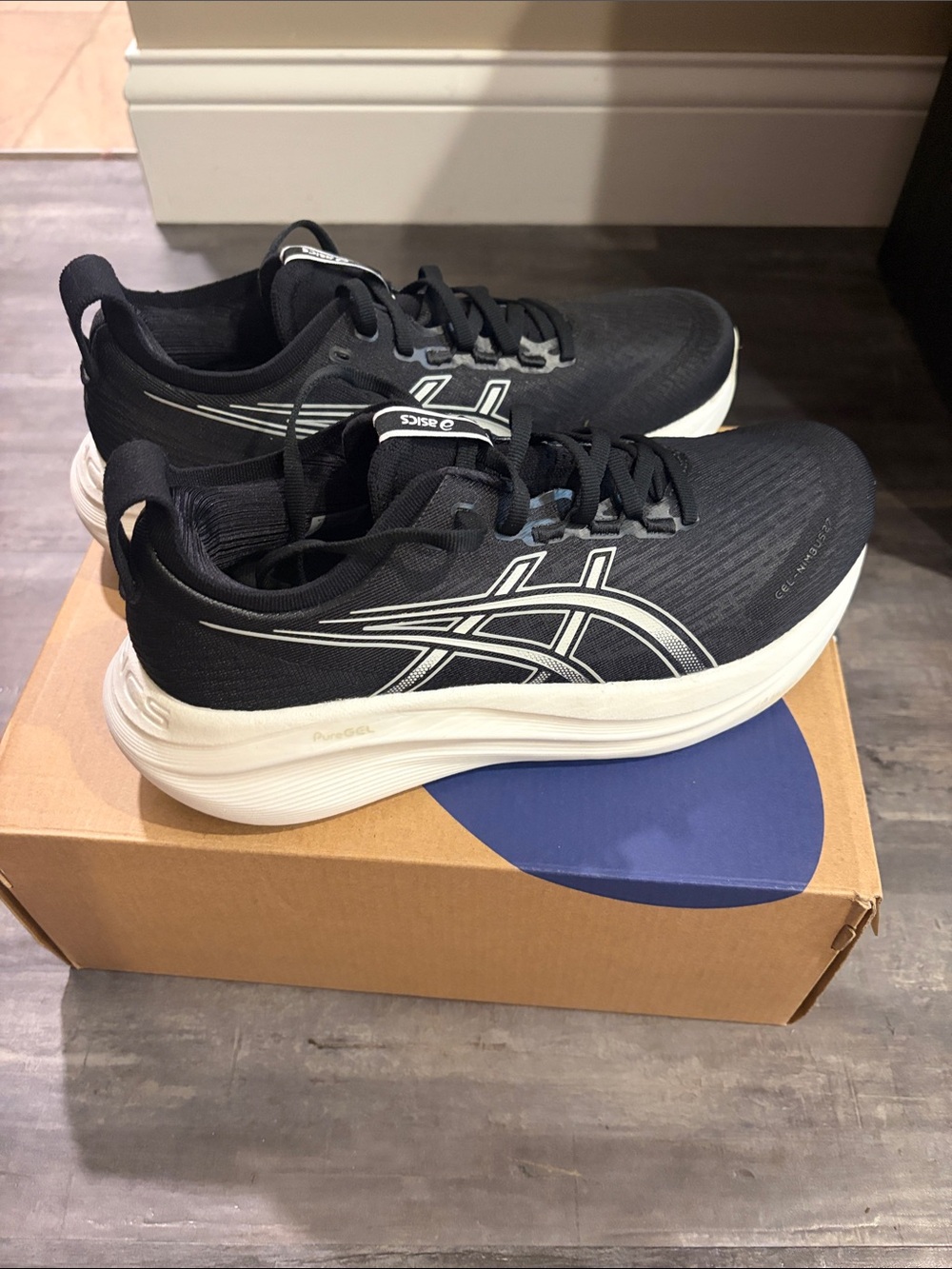 ASICS Gel Nimbus 27